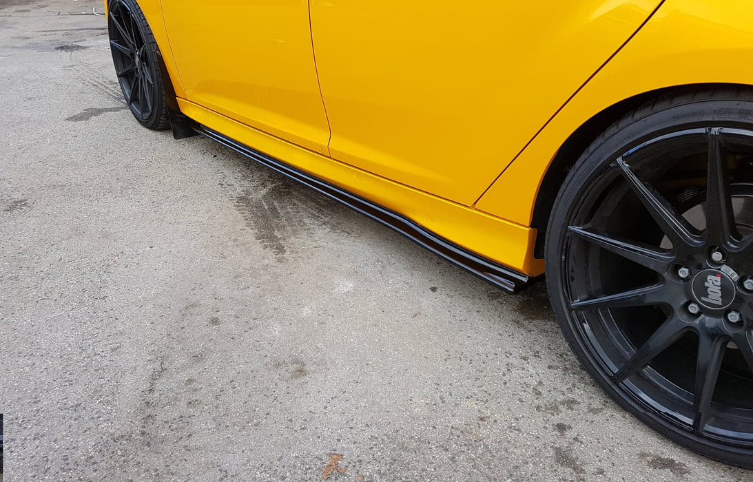 Mk3 focus side skirt splitters ST/ST line